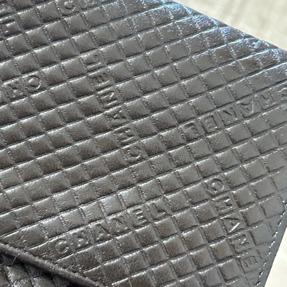 CHANEL 🌹SOLD🌹 - Picture 16 of 17